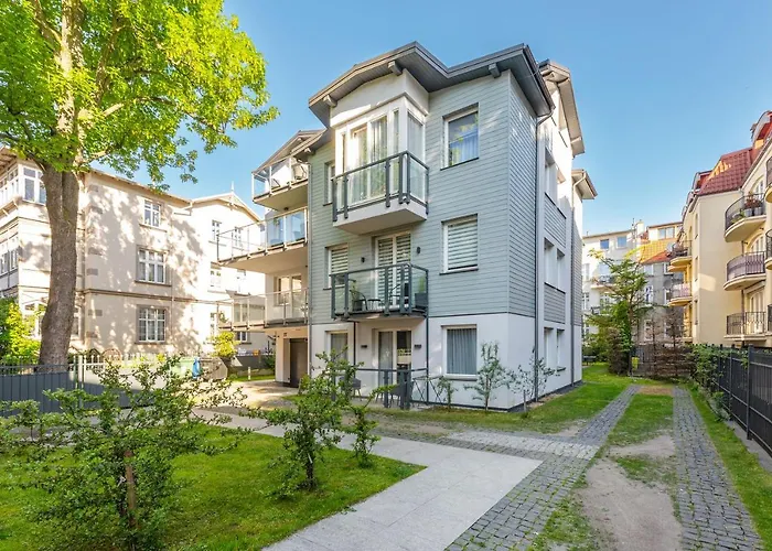 Monte Carlo Luxury Suites With Parking By Lion Apartments Sopot